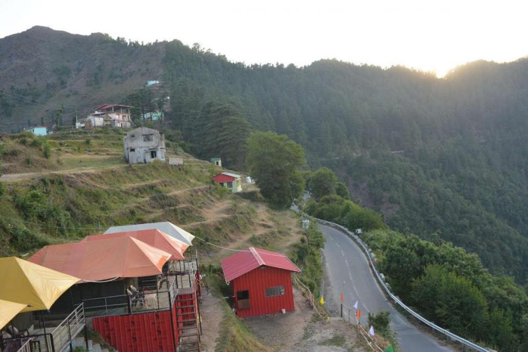 Hotel Crystal Palace Dhanaulti Dış mekan fotoğraf